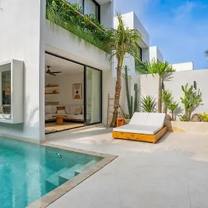 Villa - Modern Tropical 1br Nestled In Bingin *