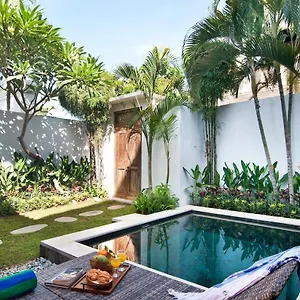 Amazing 1 Bedroom Private Pool Walk To *