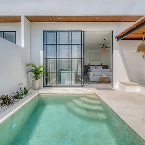Avasa C7 Brand New 1br In Berawa, Bali