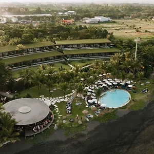 Semesteranläggning (resort) Komune And Club Bali