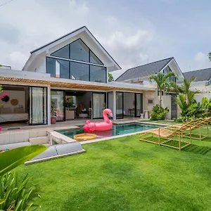 Vila Casa Luna - 4br Near Canggu *