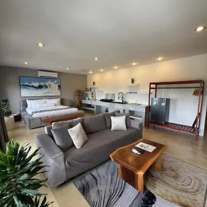 Hotel Stay's Deluxe #9 *