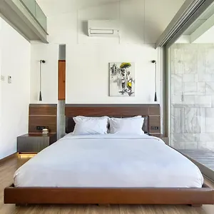 Prada Dewata *