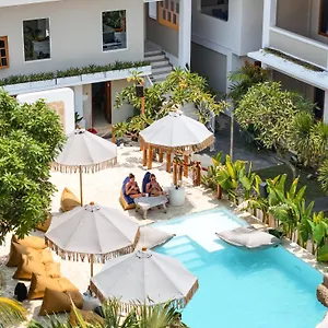 Hostel Mad Monkey Uluwatu