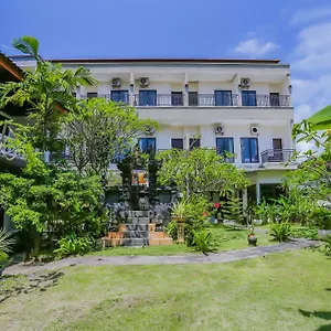 Hotel Oyo 4012 Ari 2*