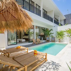 Villa Maria Johanna 2 - 3br In Pererenan Munggu
