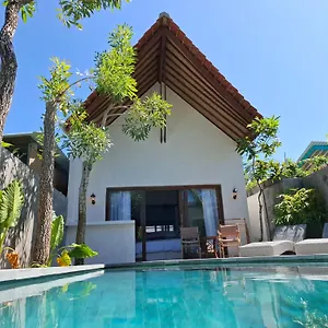 Giyor Villa *