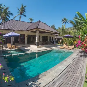 Villa Barong Candidasa