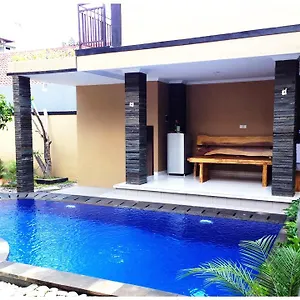 Guest house Ratu 2*