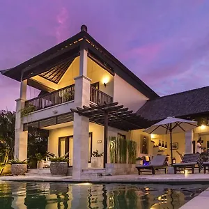 וילה Lumi Uluwatu