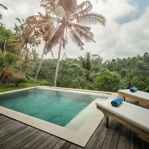 Villa Tepi *