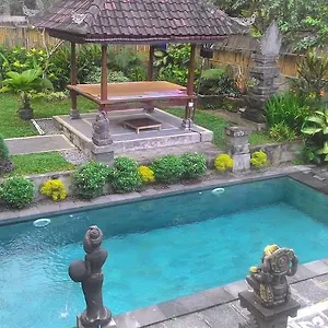 Rizky Guest house 3*