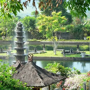 Tirtagangga Water Palace