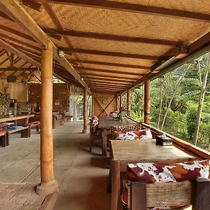 Sang Giri Mountain Glamping Camp 3*