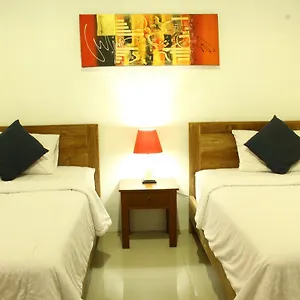 D'lumbung Suites And 3* Seminyak (Bali)