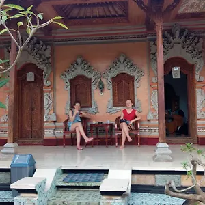 Ray Homestay Batununggul