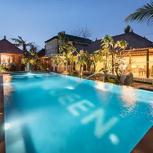 Queen Hotel
