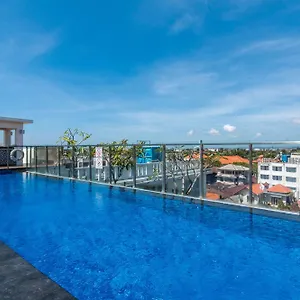 Zen Kuta Square Mall Otel 3*