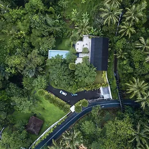 Villa Sandhya