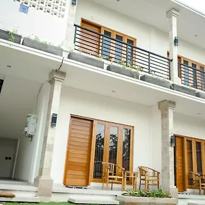 Guest house Sehati Homestay 2*