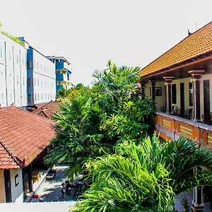 Lolo Legian (Bali)