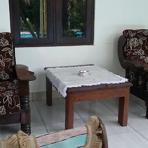 Padang Lovina Sea Side
