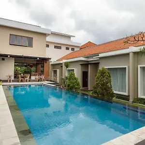 Guest house Reddoorz @ Nakula Seminyak 2 3*