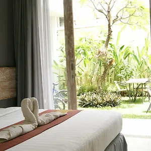 Sugiras Living Guest house