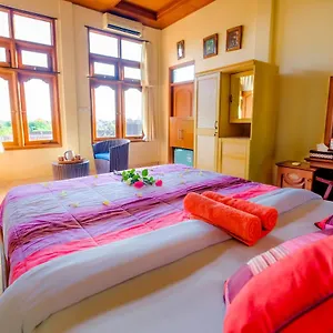 Bed & Breakfast Bali Spring