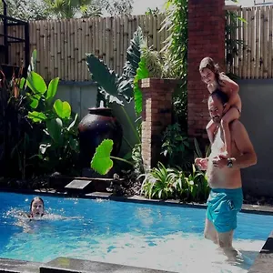 Di Hotel 3*